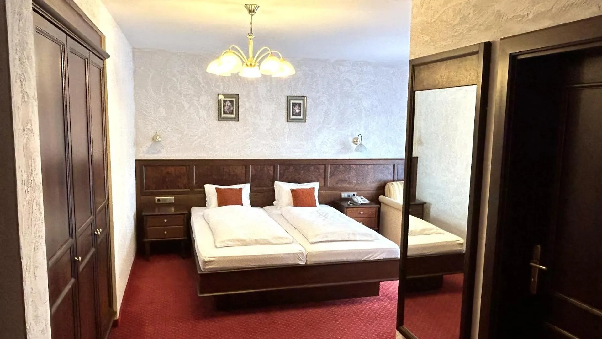Hotel Hotel-Restaurant Batzenhaeusl Innsbruck